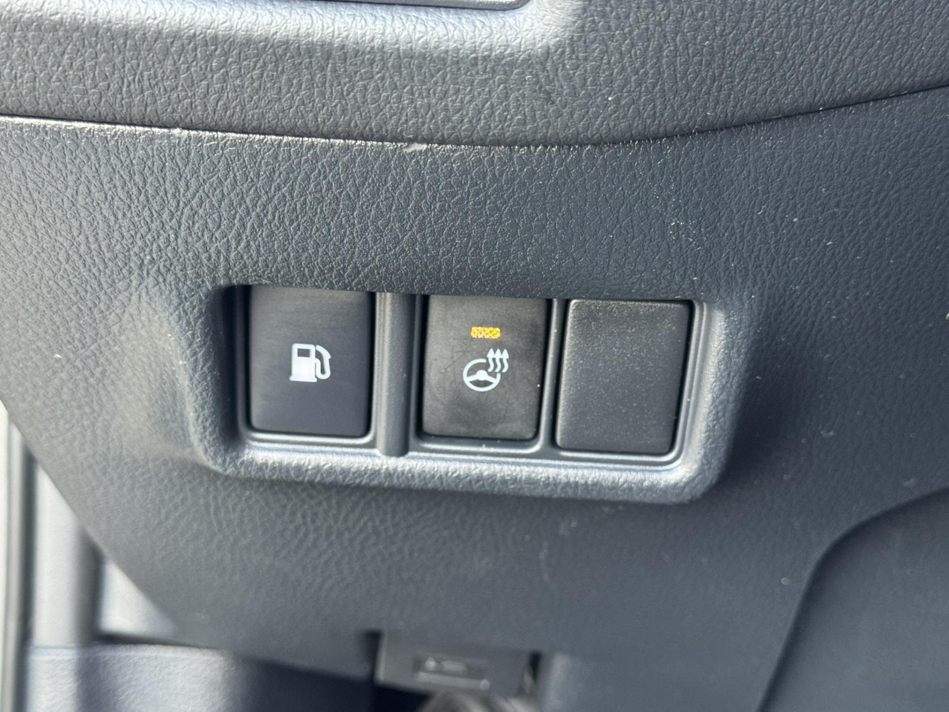 48495552-15.jpg